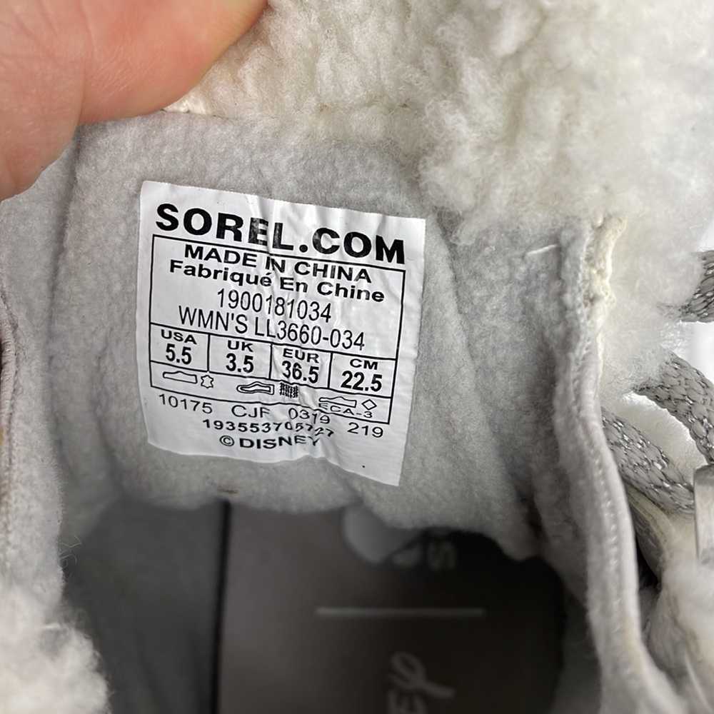 NWOT Disney x Sorel Joan of Artic wedge boots 5.5 Style #LL3660-034 - Picture 10 of 11